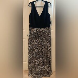 Xscape Plus Snake Print Sleeveless Gown